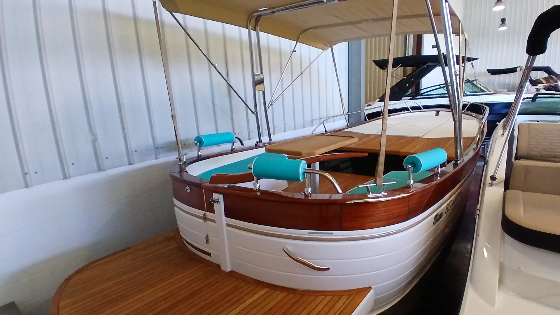 1-cantieri-mimi-libeccio-8-5-classic-nuevo-entrega-inmediata