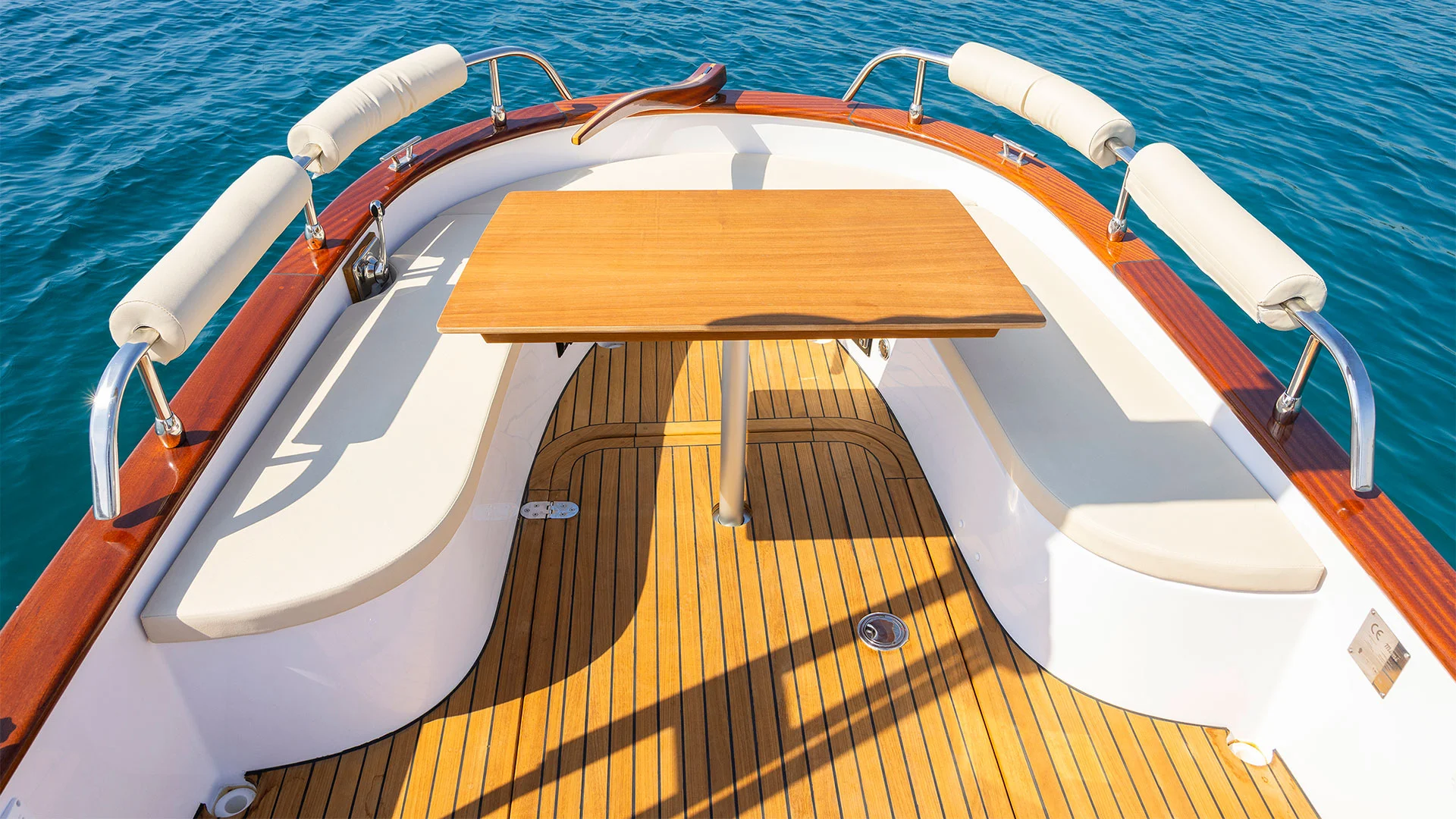 13-barco-nuevo.cantieri-mimi-libeccio-6-5-classic-picnic