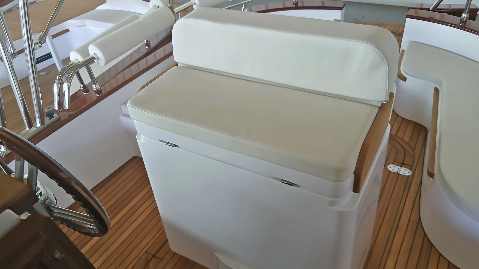 13-cantieri-mimi-libeccio-7-5-wa-zona-patron