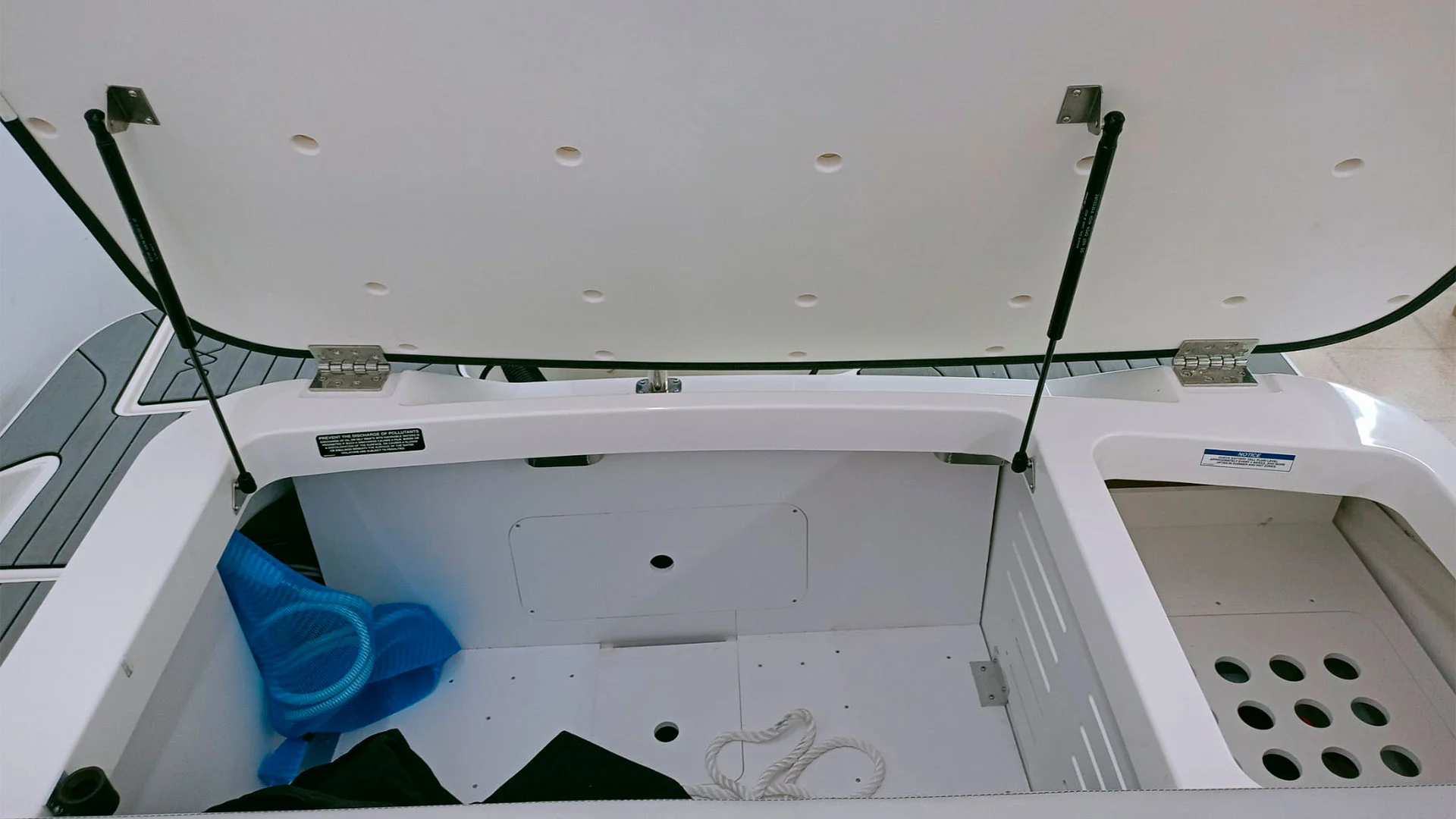 16-barco-de-segunda-mano-sea-ray-spx-190-ob-tambucho