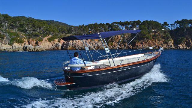Cantieri Mimi Libeccio 6.5 Classic - Navegando a babor