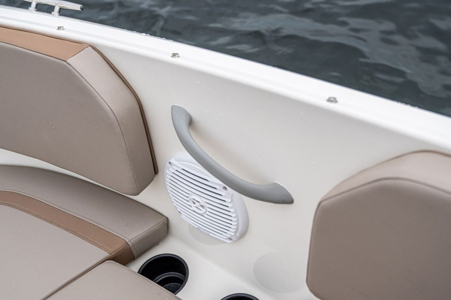 Quicksilver Activ 475 Axess - Detalle asa
