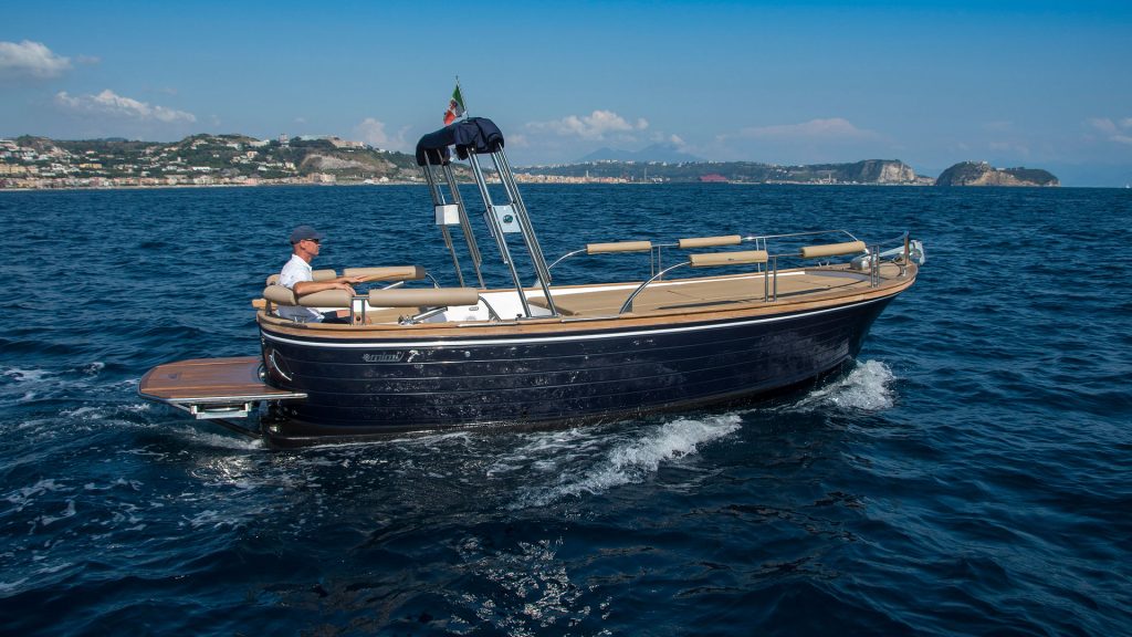 Cantieri Mimi Libeccio 7 Classic - Vista lateral
