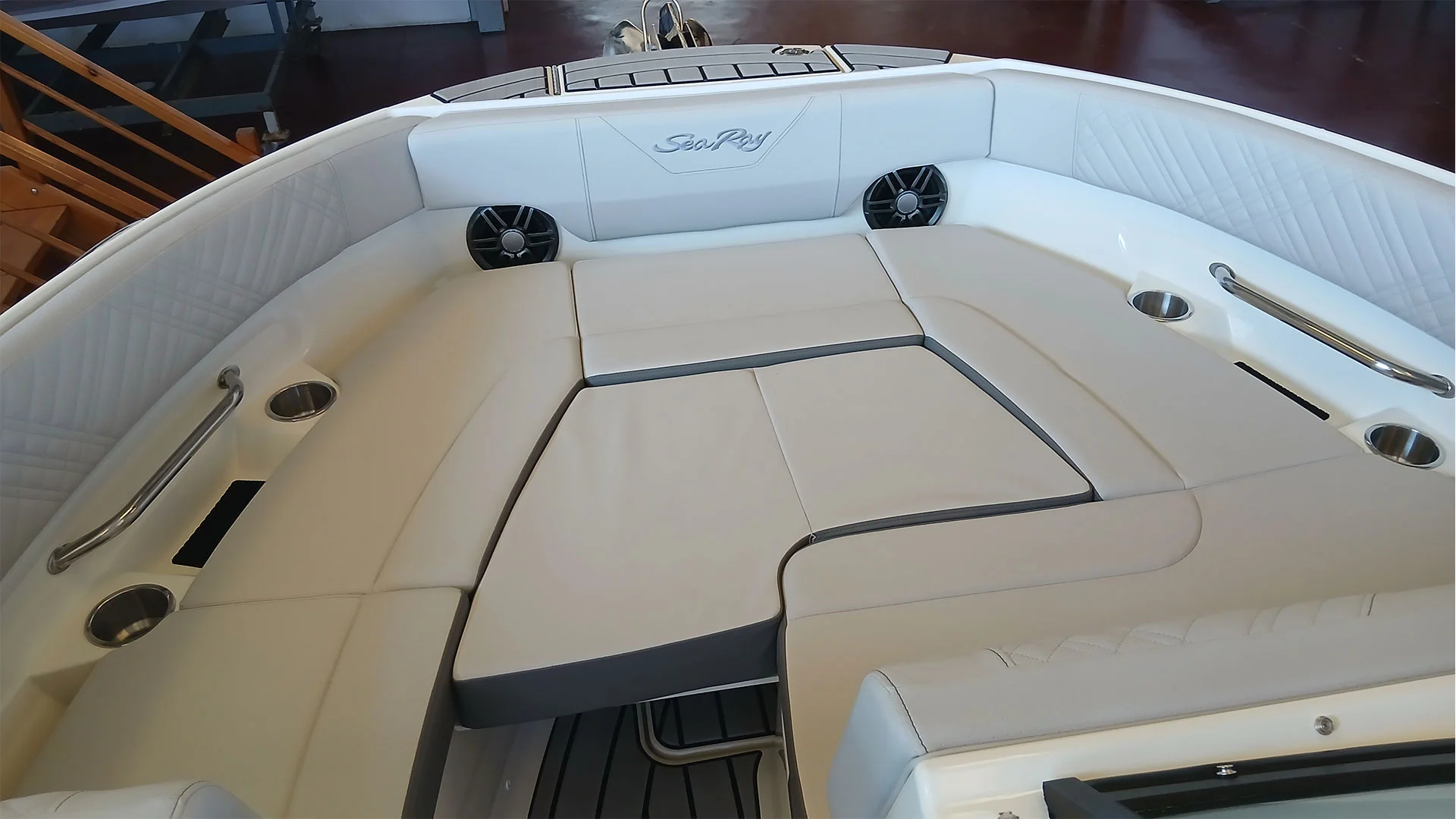 7-barco-nuevo-entrega-inmediata-sea-ray-sdx-250-solarium