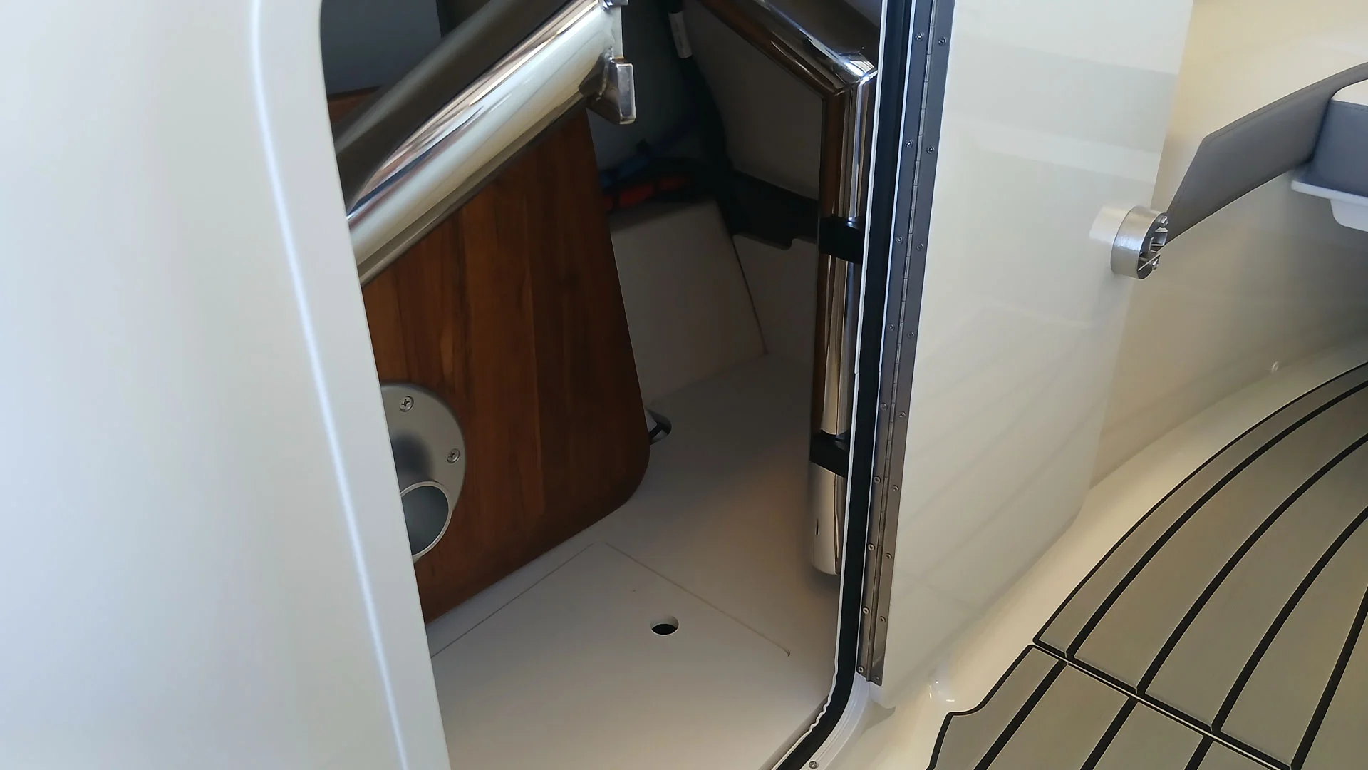 8-barco-nuevo-entrega-inmediata-sea-ray-sdx-250-tambucho