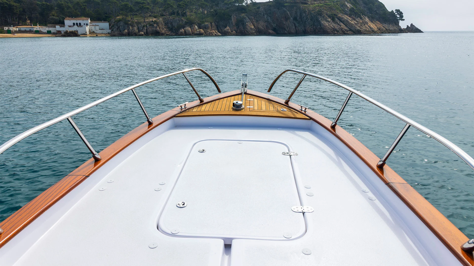9-barco-nuevo-cantieri-mimi-libeccio-6-5-classic-proa