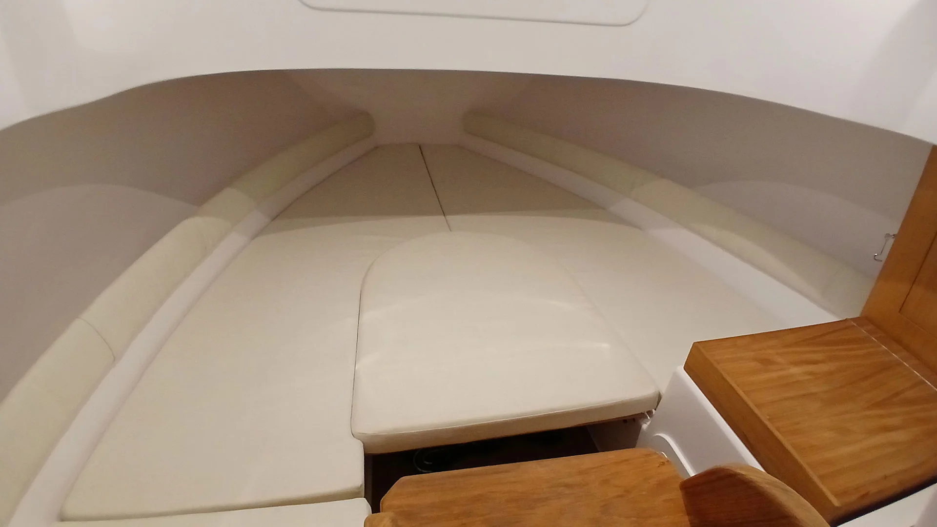 9-cantieri-mimi-libeccio-7-5-wa-cabina