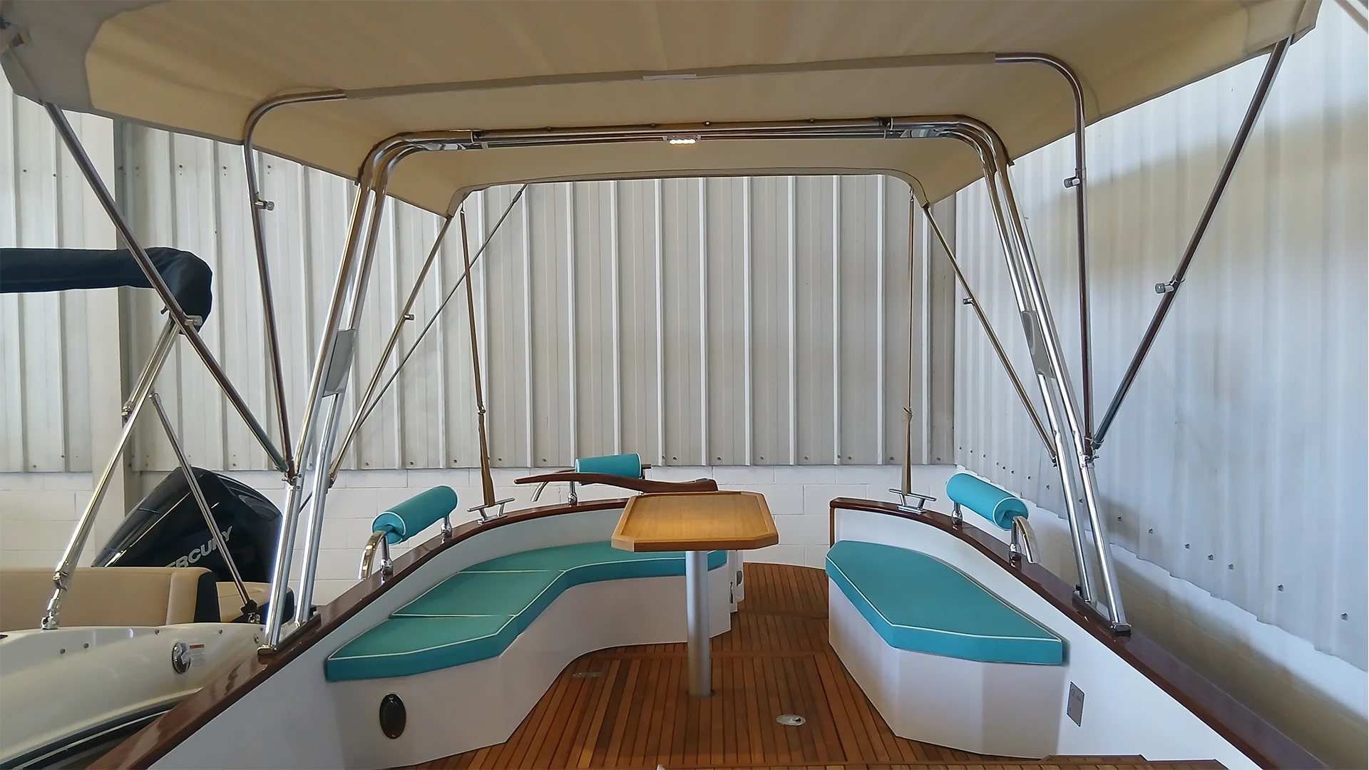 9-cantieri-mimi-libeccio-8-5-classic-nuevo-toldo-bimini