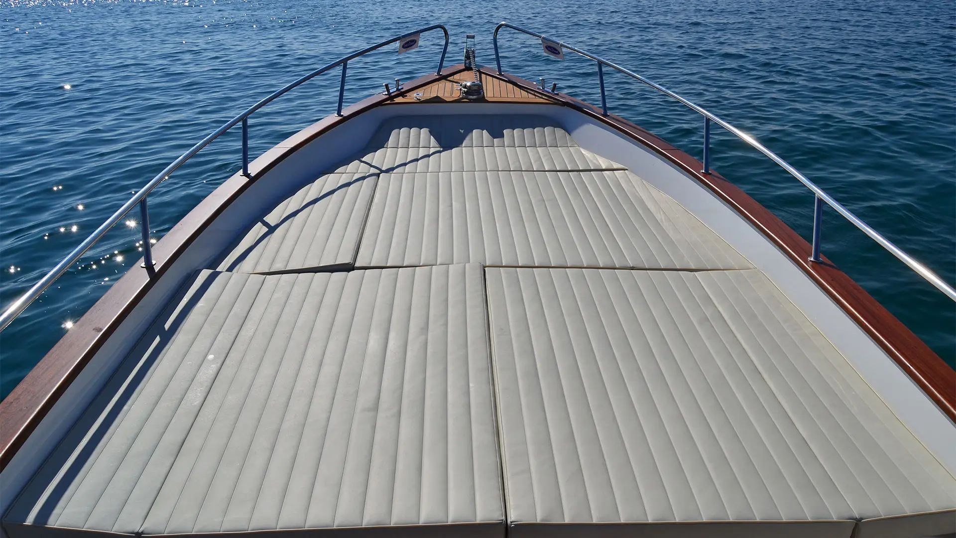 Cantieri Mimi Libeccio 6.5 Classic - Vista proa con cojines próximamente en stock