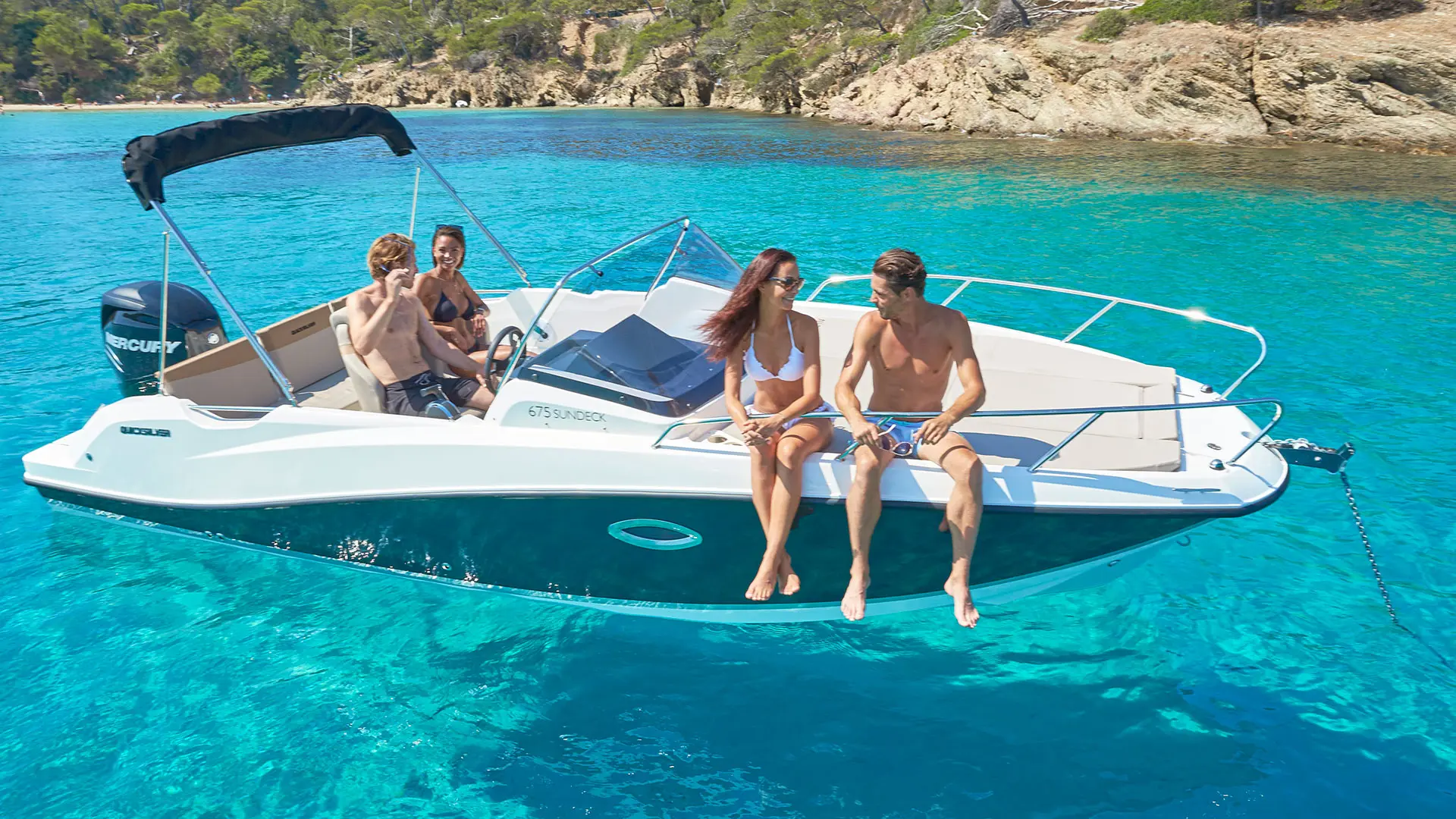 Próximamente en Stock Quicksilver Activ 675 Sundeck - Fondeando vista lateral