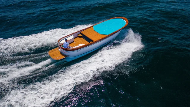 Próximamente en stock Cantieri Mimi Libeccio 8.5 Classic - En travesía