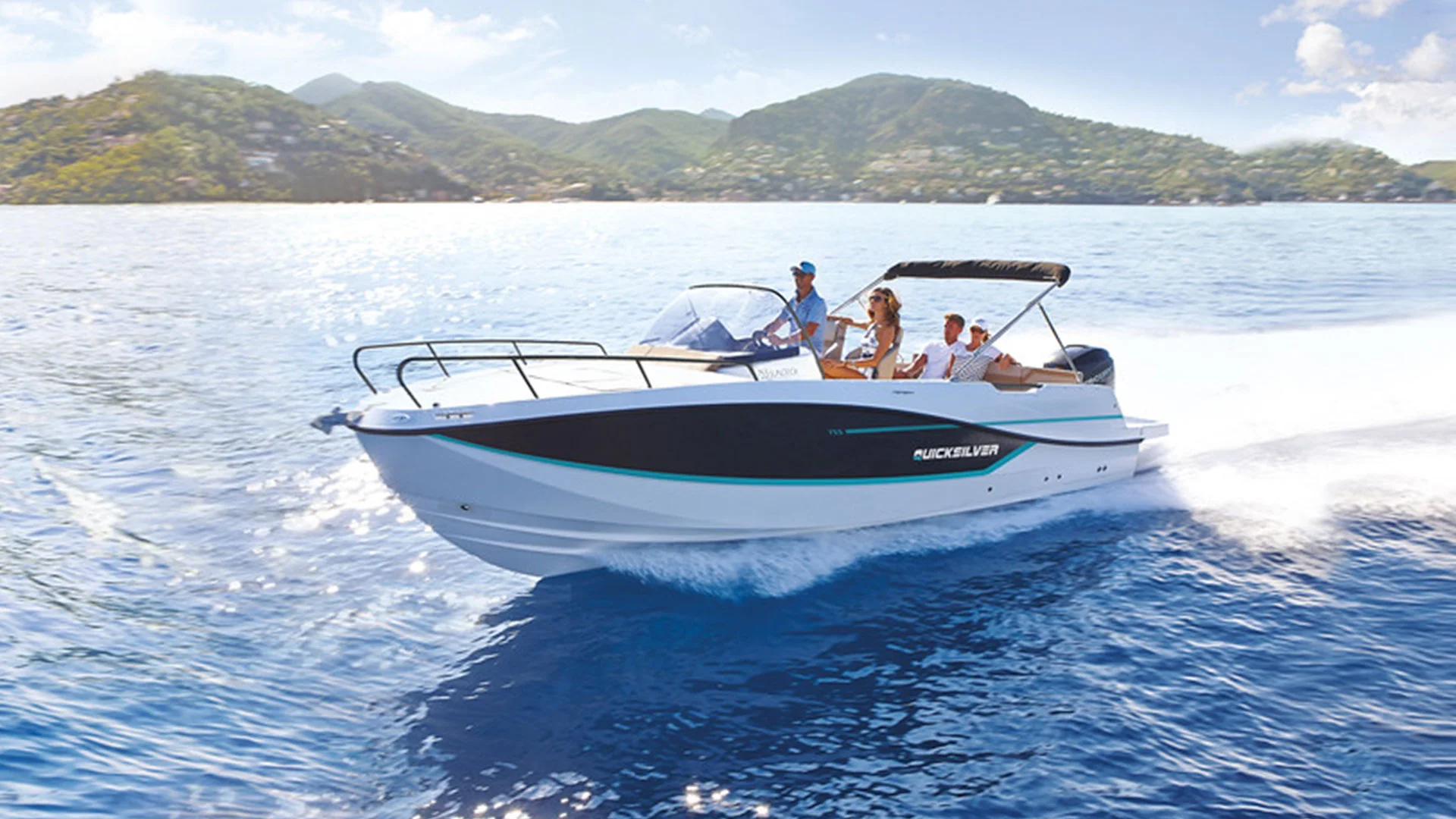 Quicksilver-costa-brava-activ-755-sundeck-casco-azul