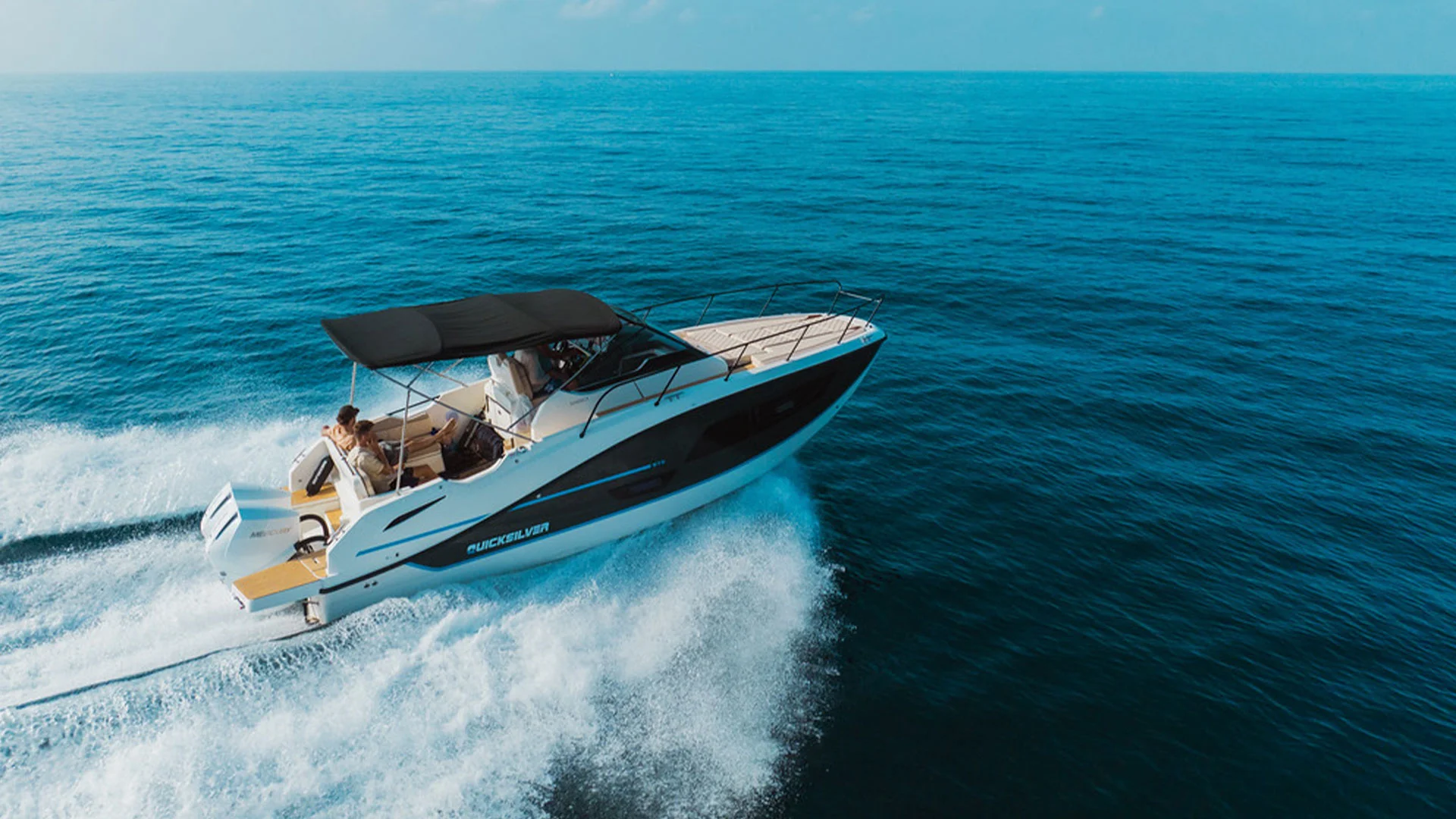 Quicksilver-costa-brava-activ-875-sundeck-excursion-de-dia