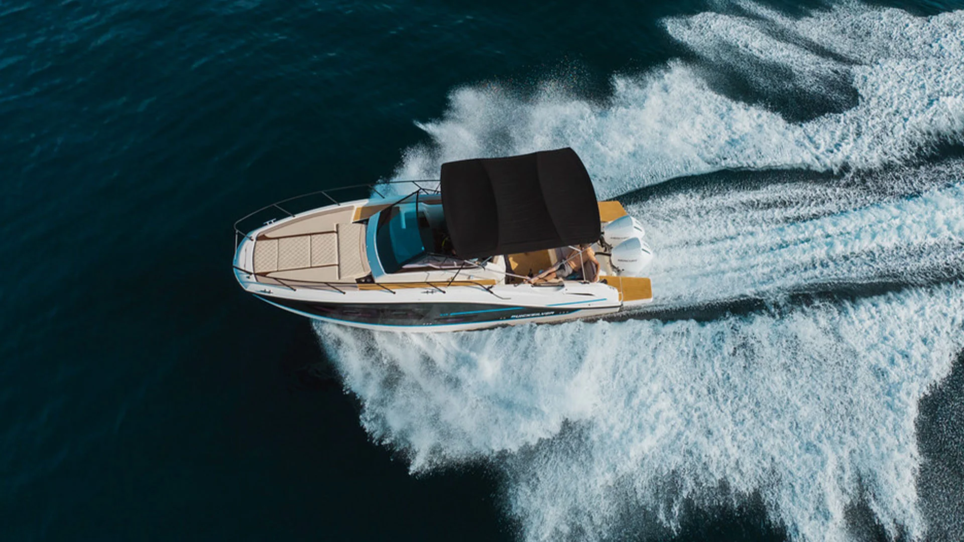 Quicksilver-costa-brava-activ-875-sundeck-toldo-bimini