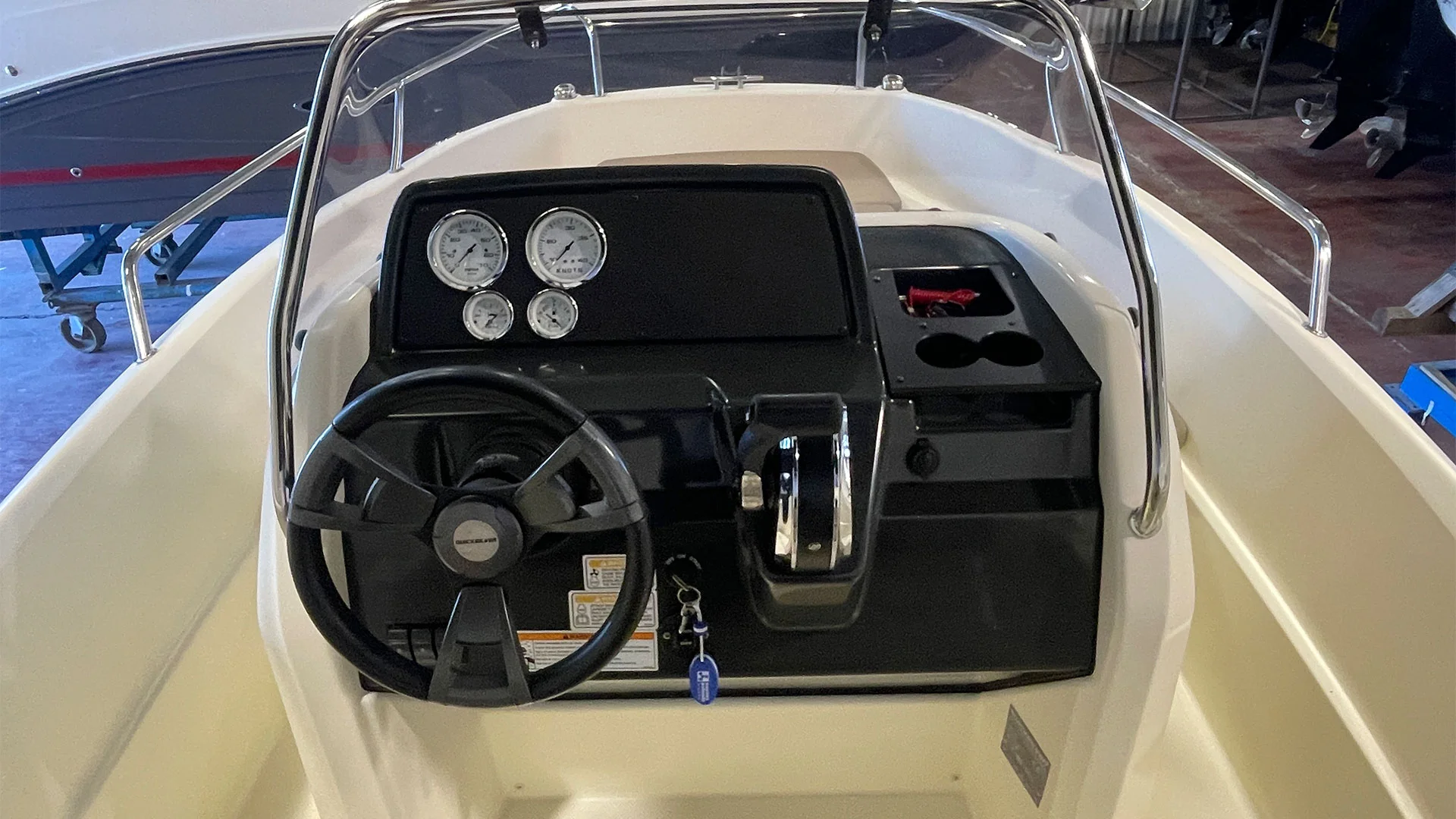 barco-de-ocasion-quicksilver-activ-505-open-vosta-consola