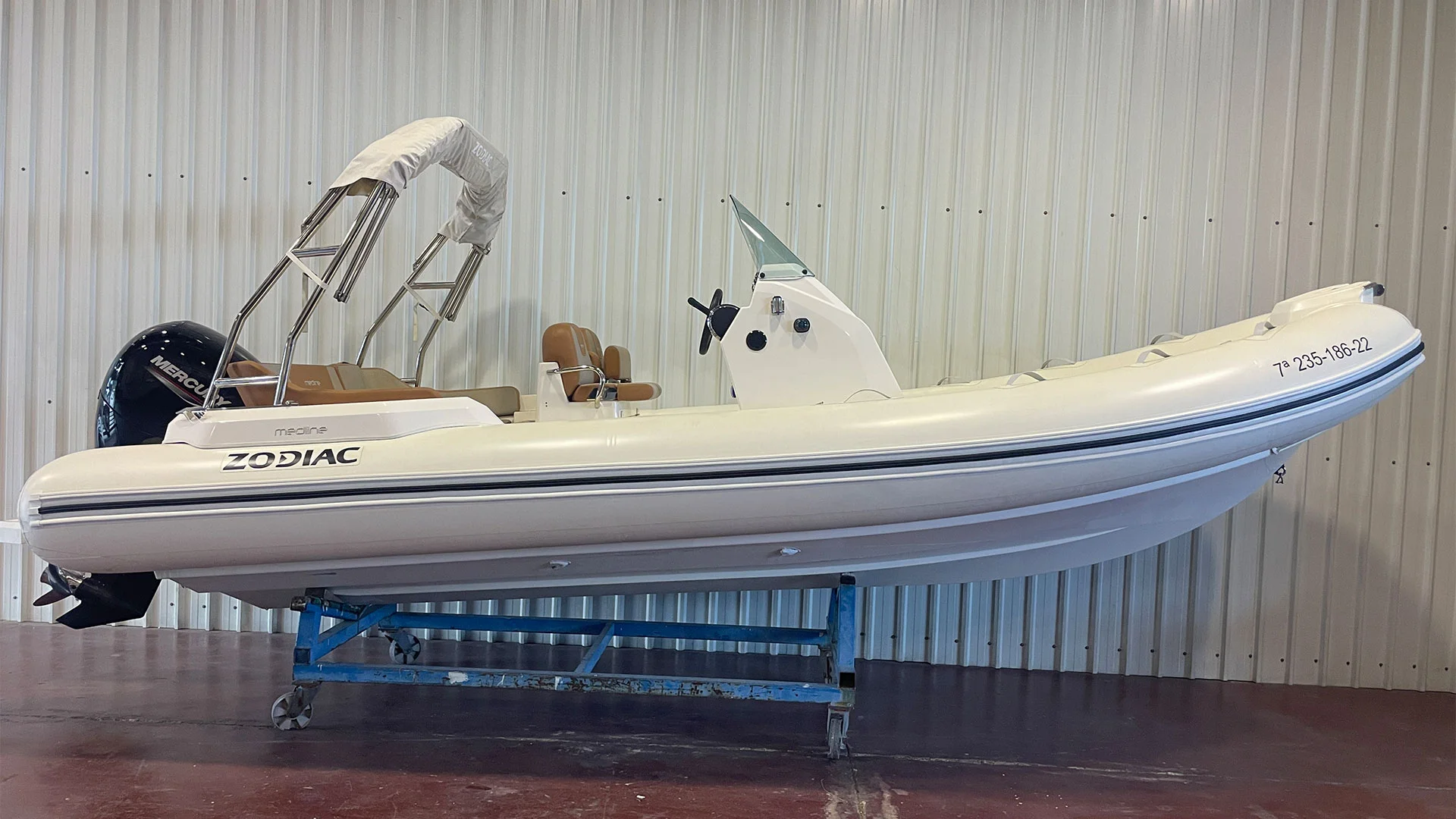 barco-de-ocasion-zodiac-medline-6-8-neo-imagen-lateral
