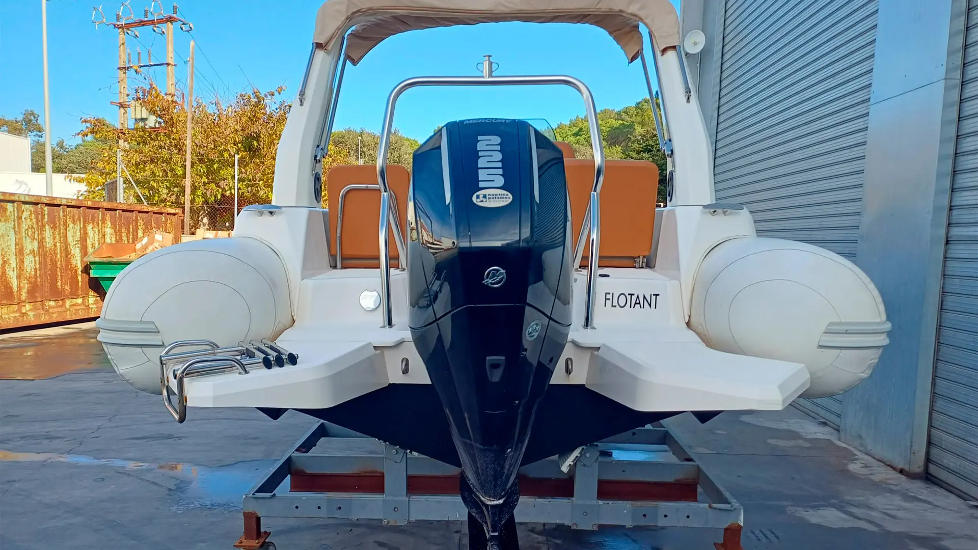 Barco de ocasión Zodiac Medline 7.5 - Fueraborda Mercury