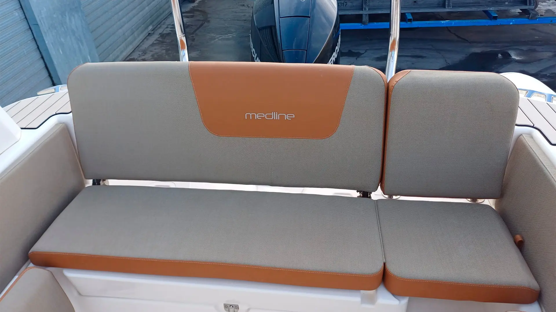 Barco de ocasión Zodiac Medline 7.5 - Asiento popa