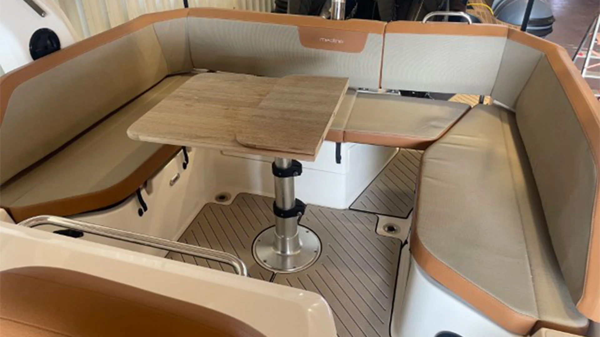 barco-de-ocasion-zodiac-medline-9-picnic