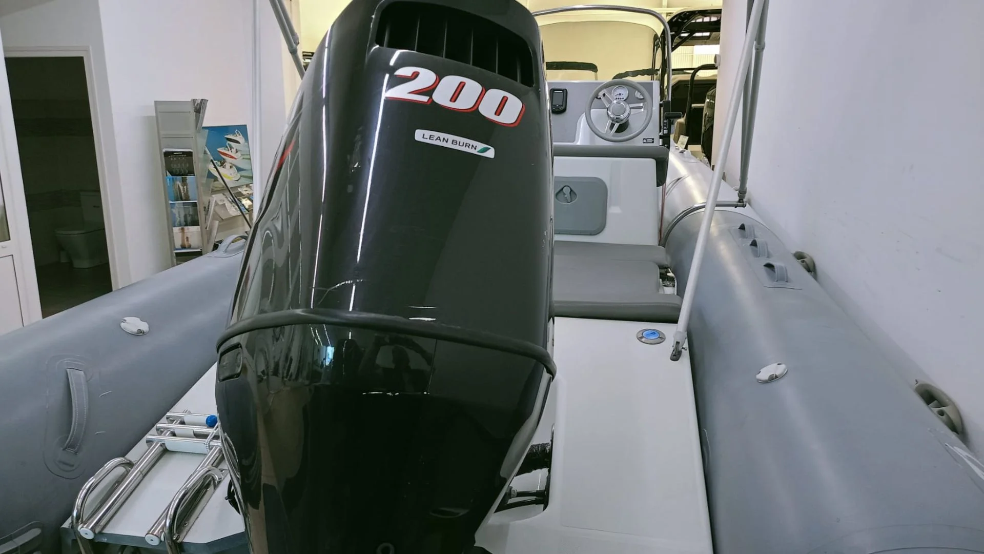 barco-de-ocasion-zodiac-medline-motor-fueraborda-suzuki