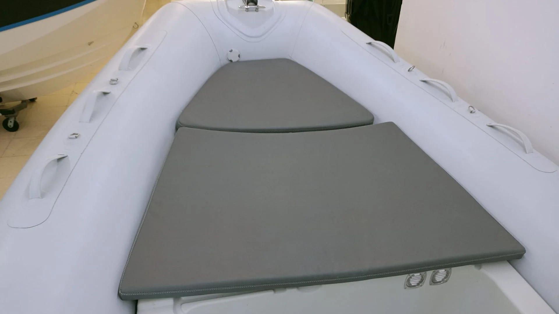 barco-de-ocasion-zodiac-medline-solarium