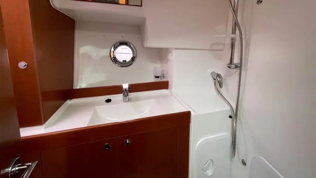 Barco de segunda mano Beneteau Swift Trawler 34 S - Lavabo