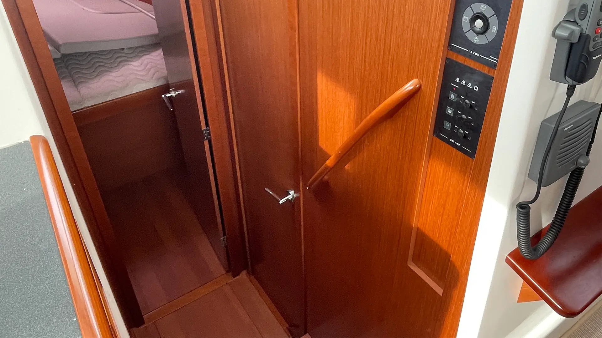 Barco de segunda mano Beneteau Swift Trawler 34 S - Pasillo