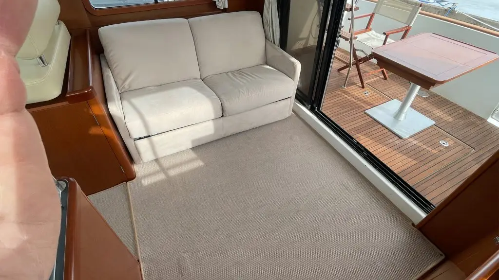 Barco de segunda mano Beneteau Swift Trawler 34 S - Sofa