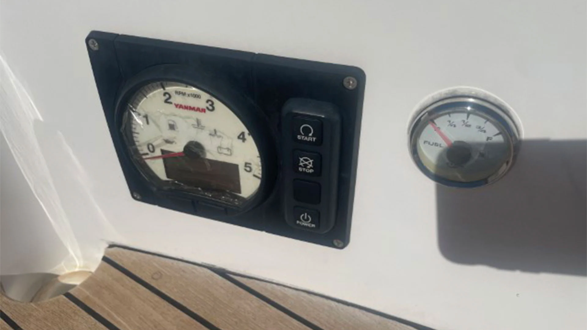 barco-de-segunda-mano-cantieri-mimi-libeccio-6-5-classic-cuenta-horas