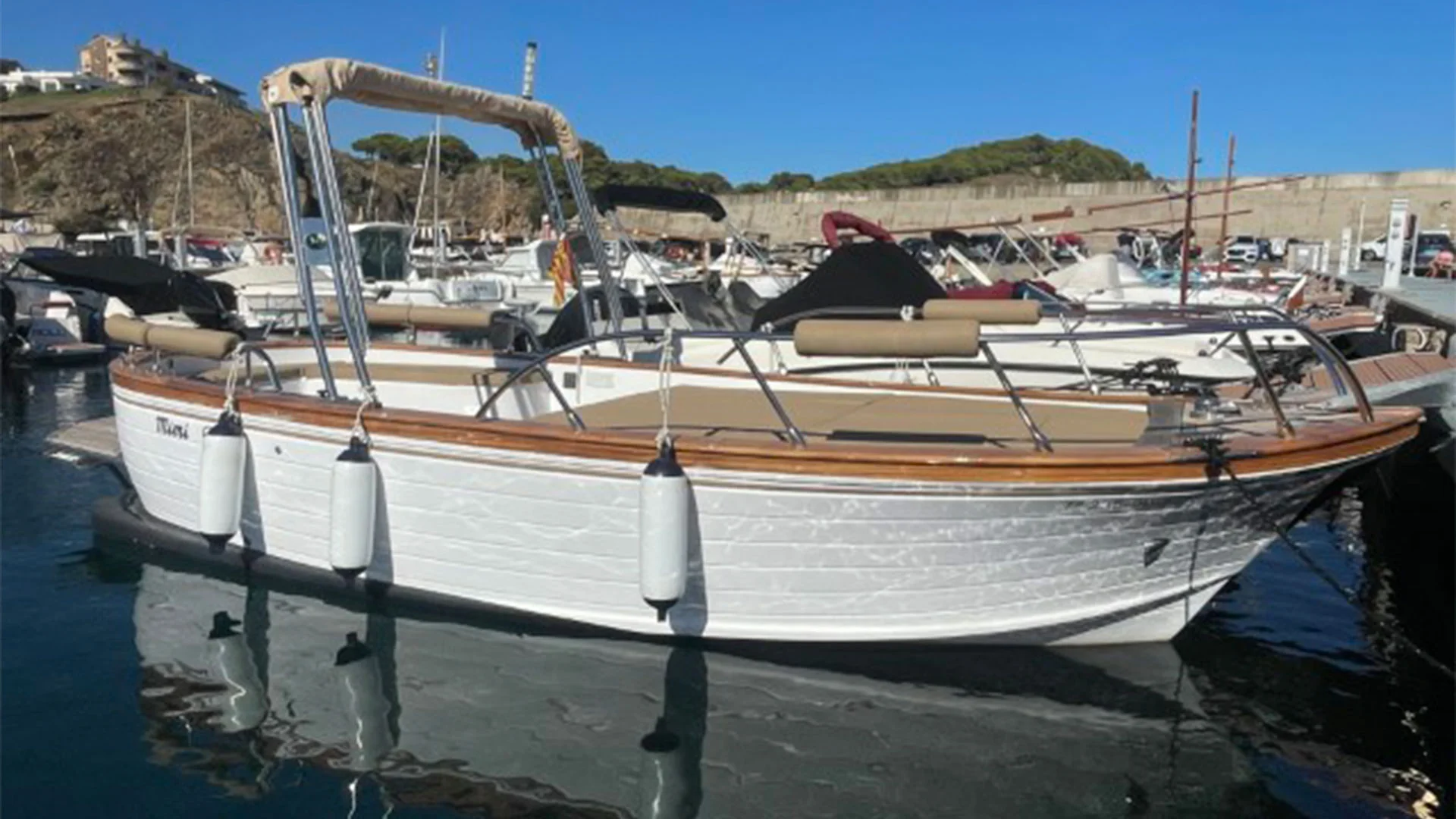 barco-de-segunda-mano-cantieri-mimi-libeccio-6-5-classic-oportunidad