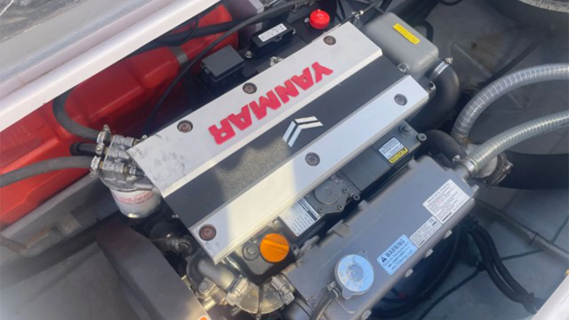 barco-de-segunda-mano-cantieri-mimi-libeccio-6-5-classic-vista-motor-yanmar