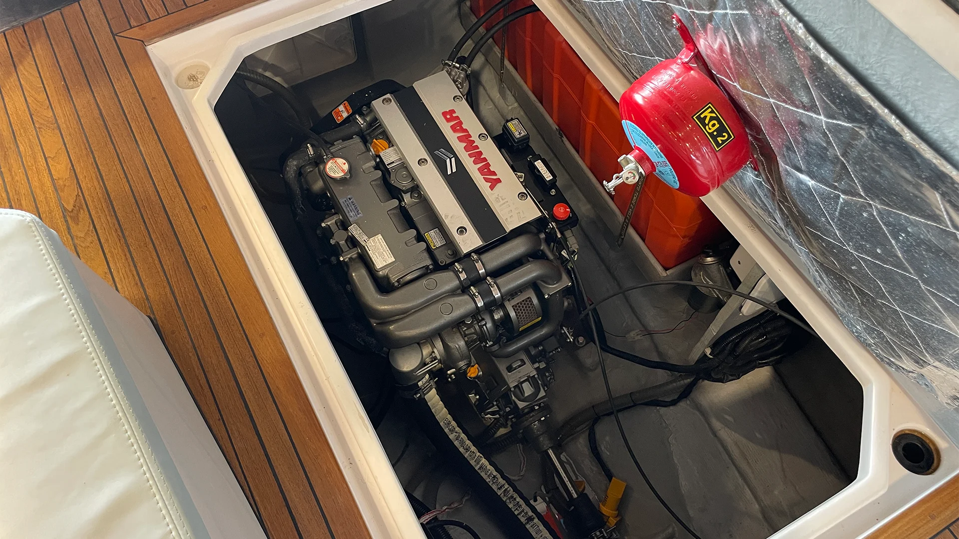 barco-de-segunda-mano-cantieri-mimi-libeccio-8-5-classic-motor-yanmar