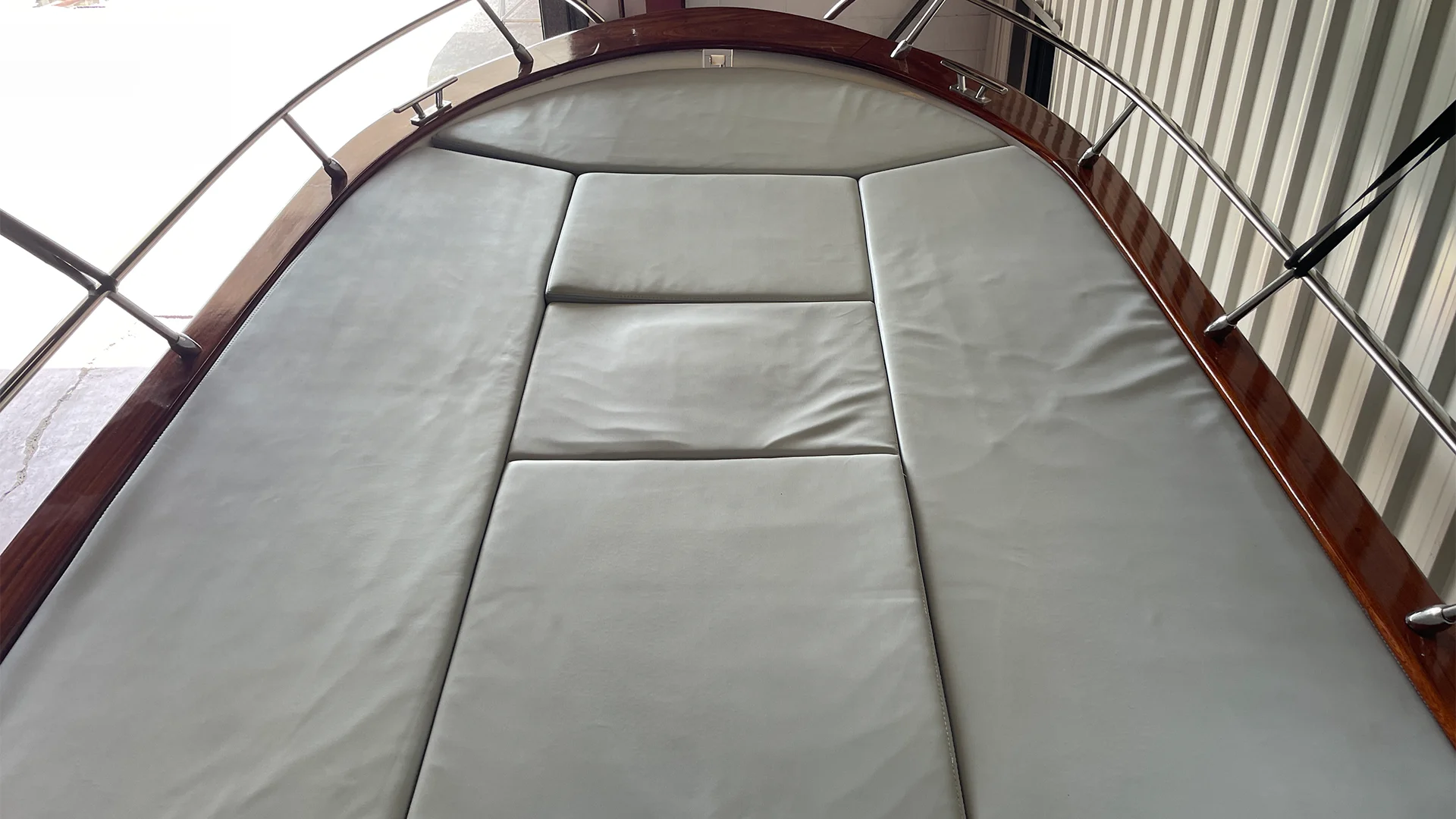 barco-de-segunda-mano-cantieri-mimi-libeccio-8-5-classic-solarium