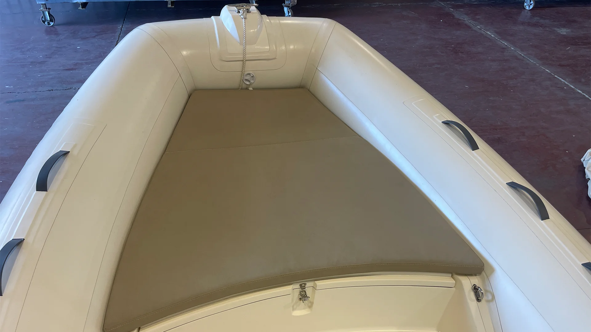 barco-de-segunda-mano-capelli-tempest-530-solarium