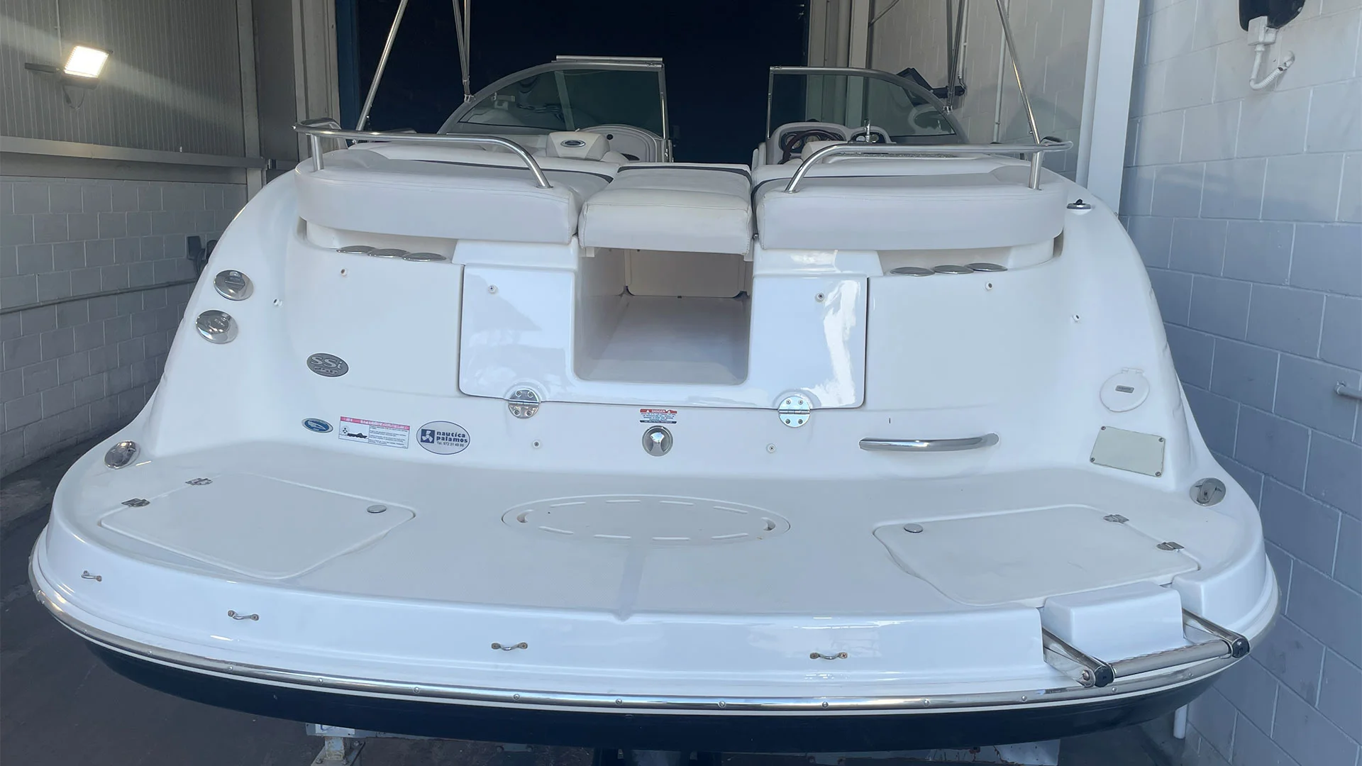 barco-de-segunda-mano-chaparral-256-ssi-plataforma-de-baño