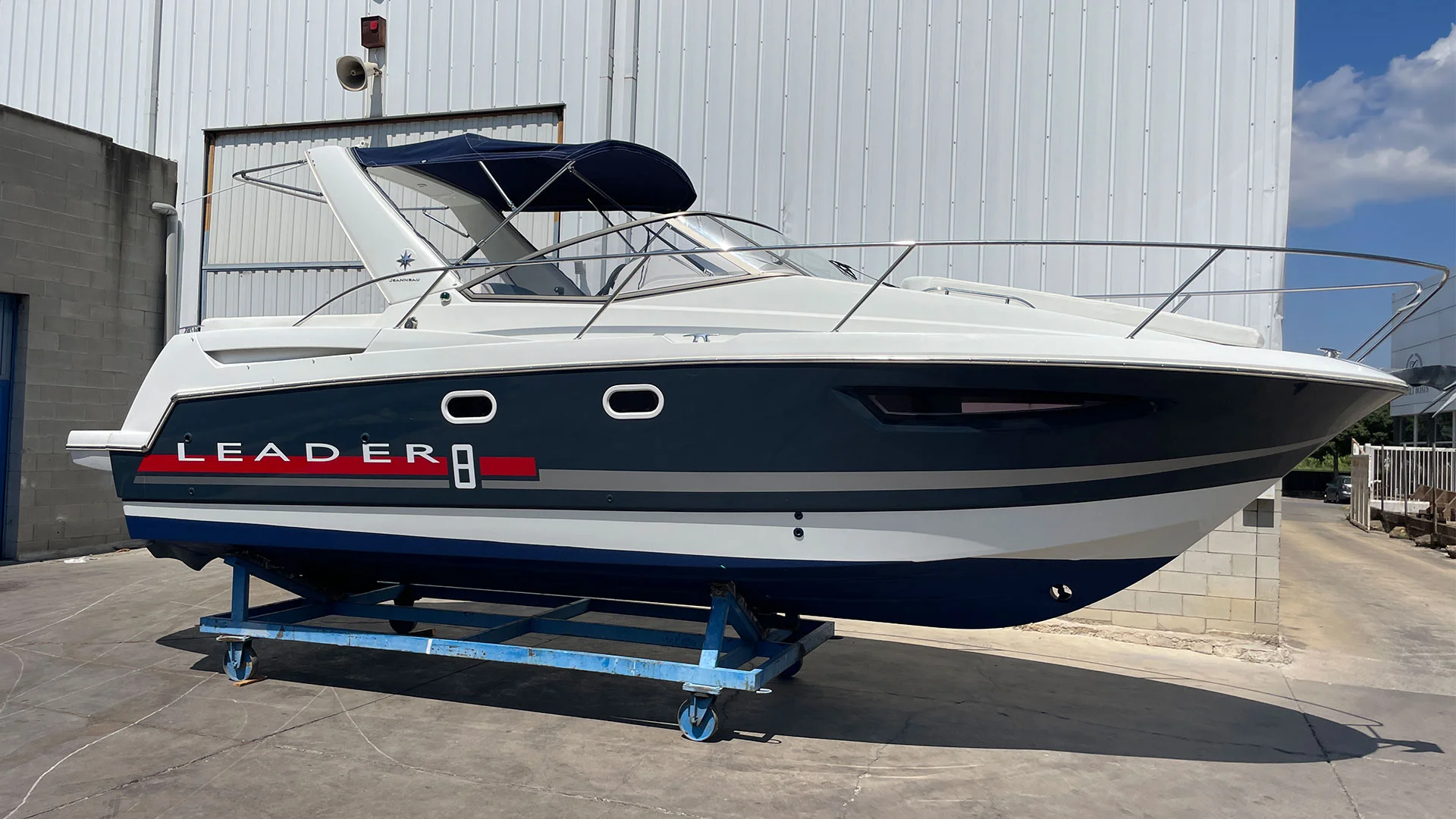 barco-de-segunda-mano-jeanneau-leader-8-casco