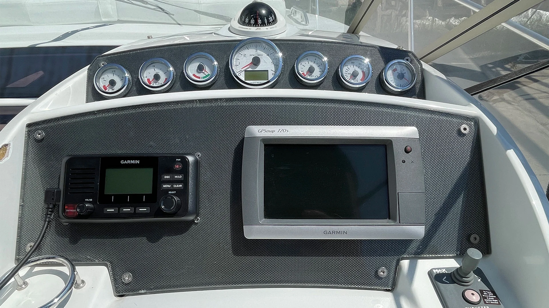 barco-de-segunda-mano-jeanneau-leader-8-garmin