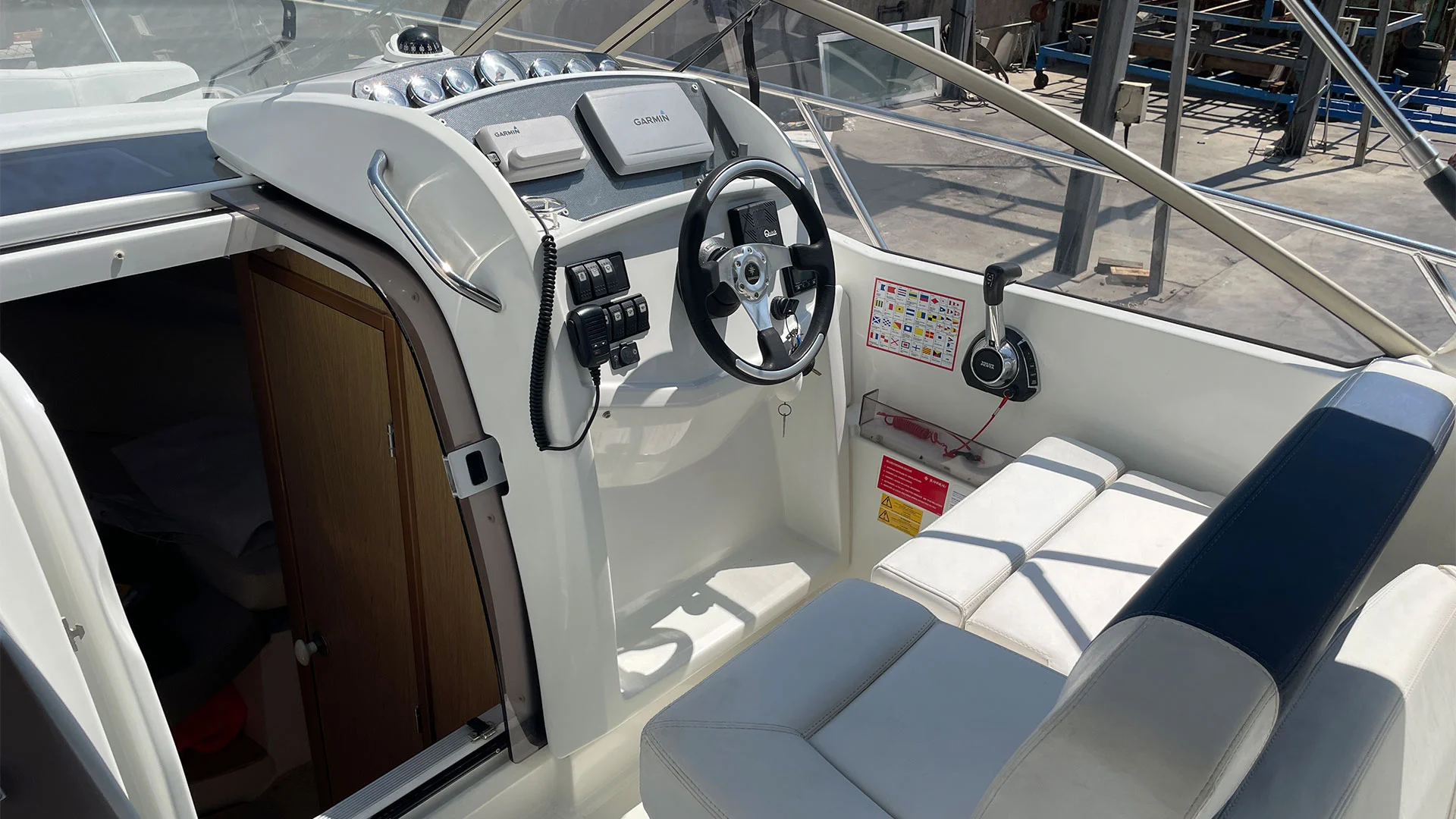 barco-de-segunda-mano-jeanneau-leader-8-zona-patron