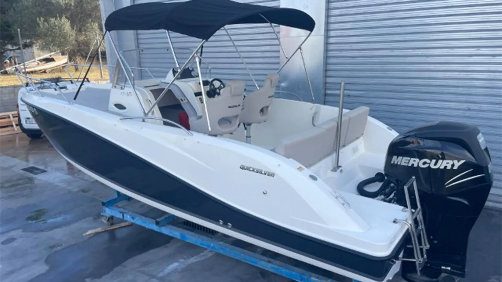 Barco de segunda mano Quicksilver Activ 675 Sundeck - En venta