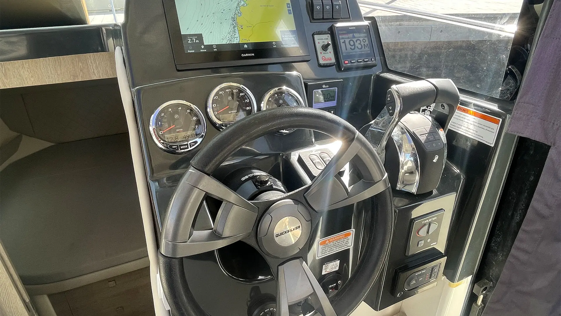Barcos de segunda mano Quicksilver Activ 905 weekend - Volante