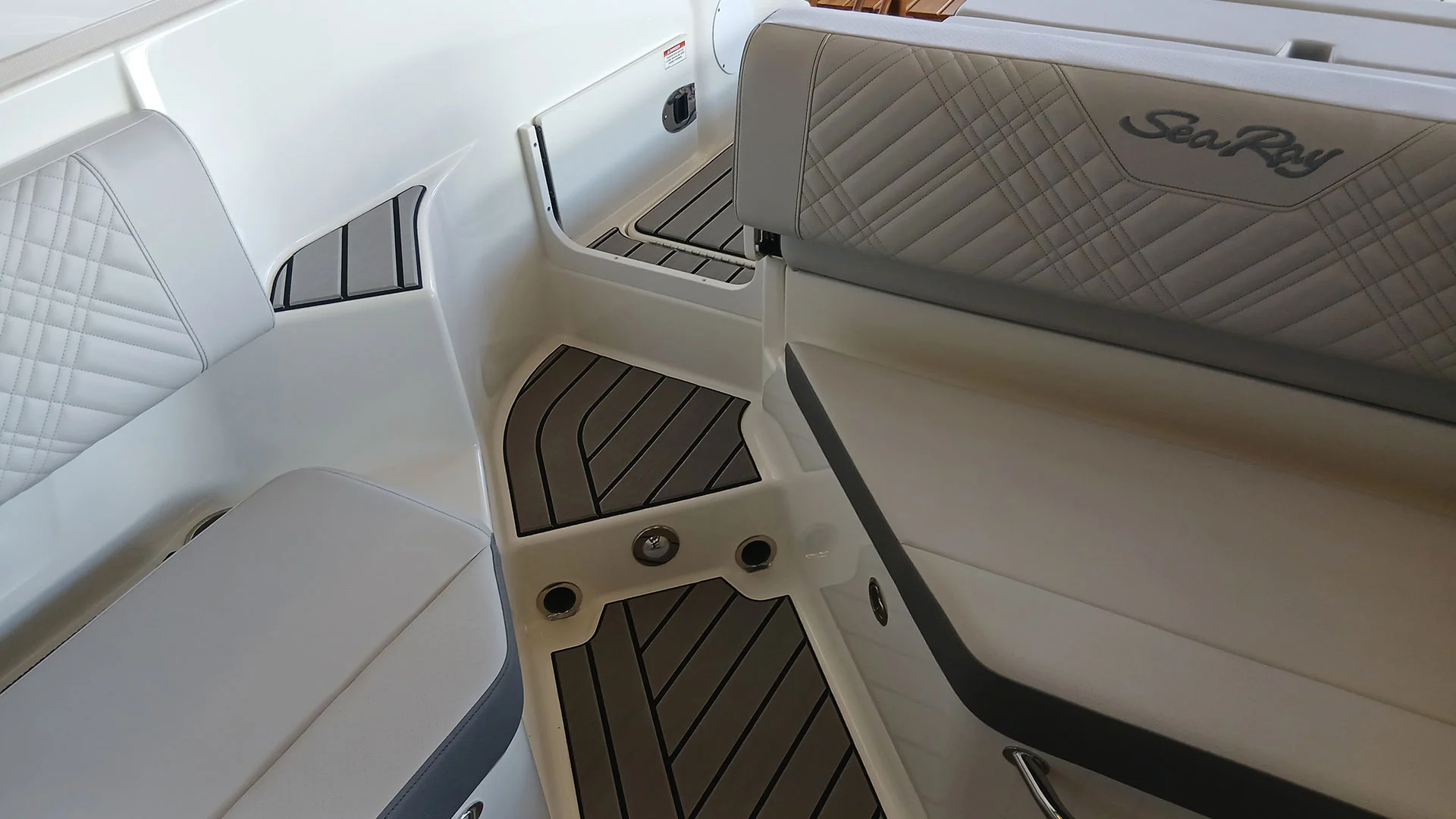 barco-de-segunda-mano-sea-ray-sdx-250-ob-acceso