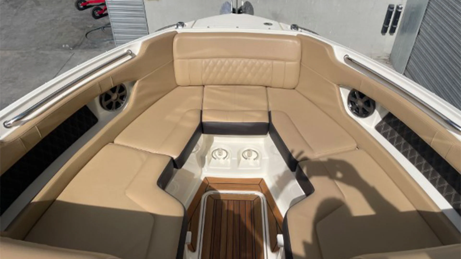 barco-de-segunda-mano-sea-ray-slx-250-solarium