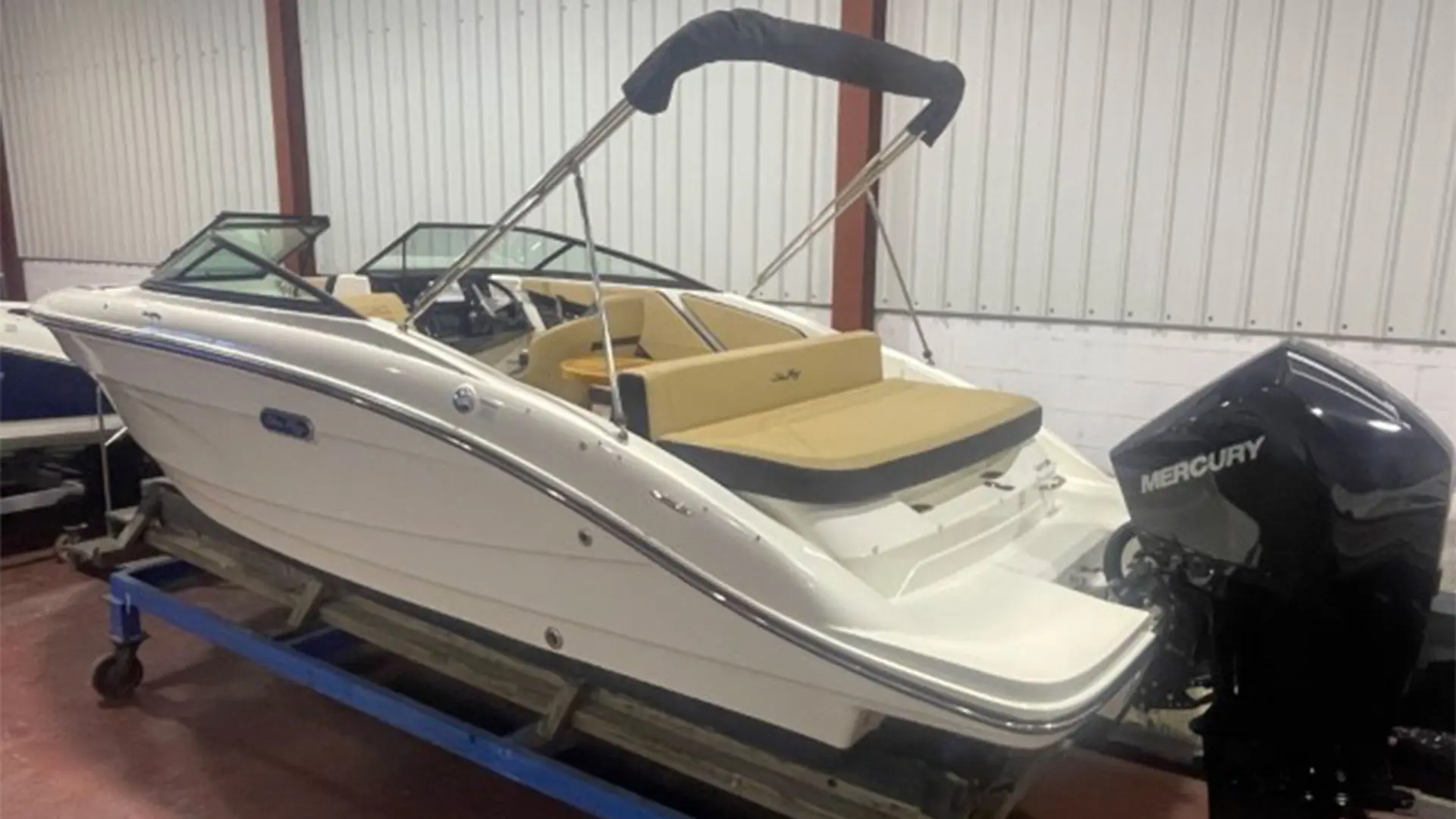 Barcos de segunda mano Sea Ray SPX 210 OB - En exposición