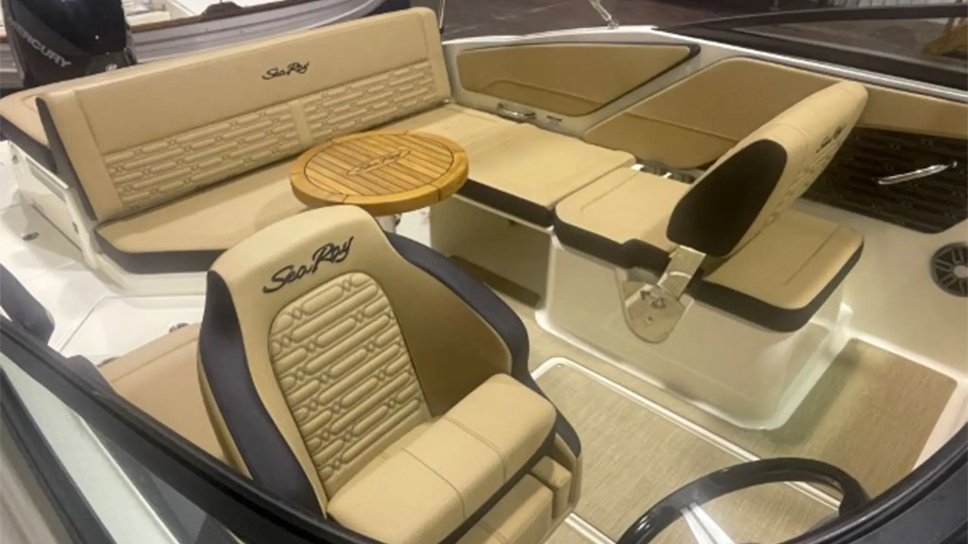 Barcos de segunda mano Sea Ray SPX 210 OB - Vista bañera