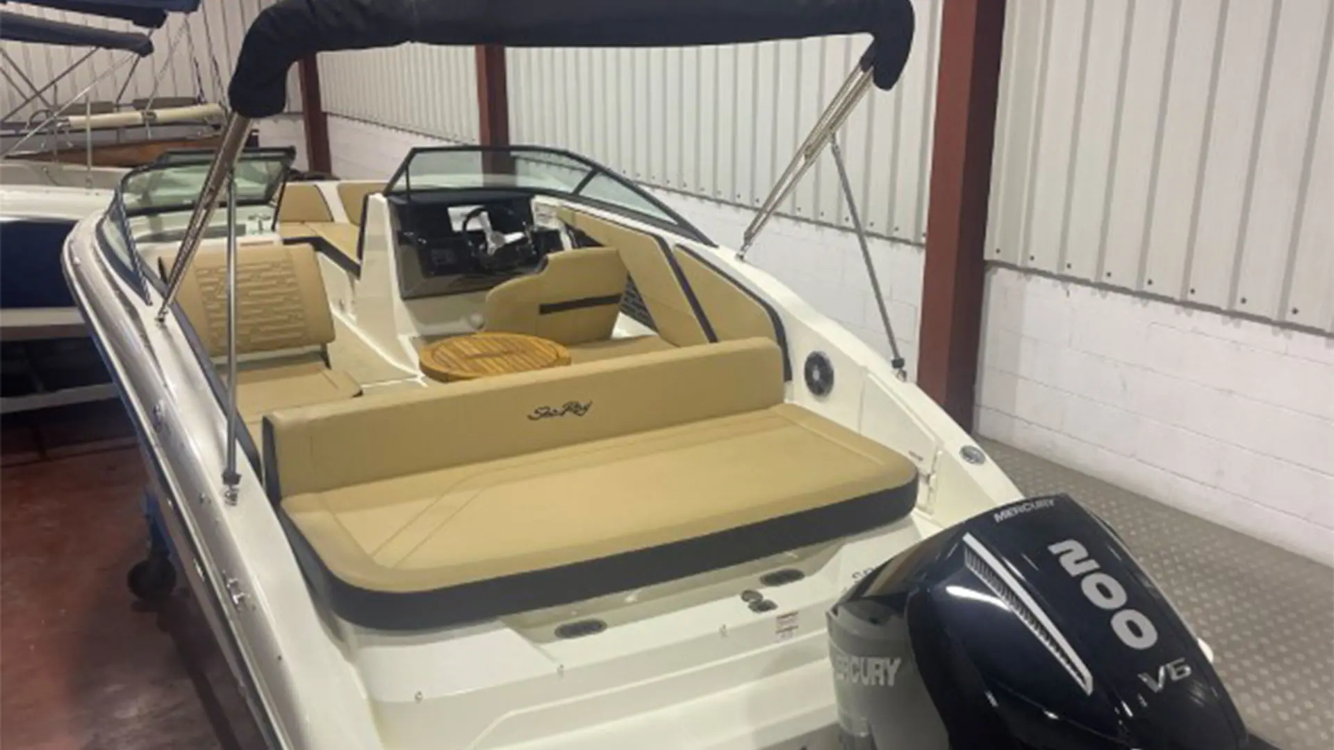 Barcos de segunda mano Sea Ray SPX 210 OB - Vista desde popa