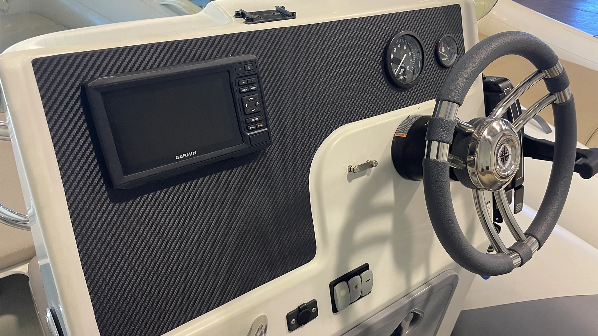 barco-de-segunda-mano-zodiac-medline-580-neo-garmin