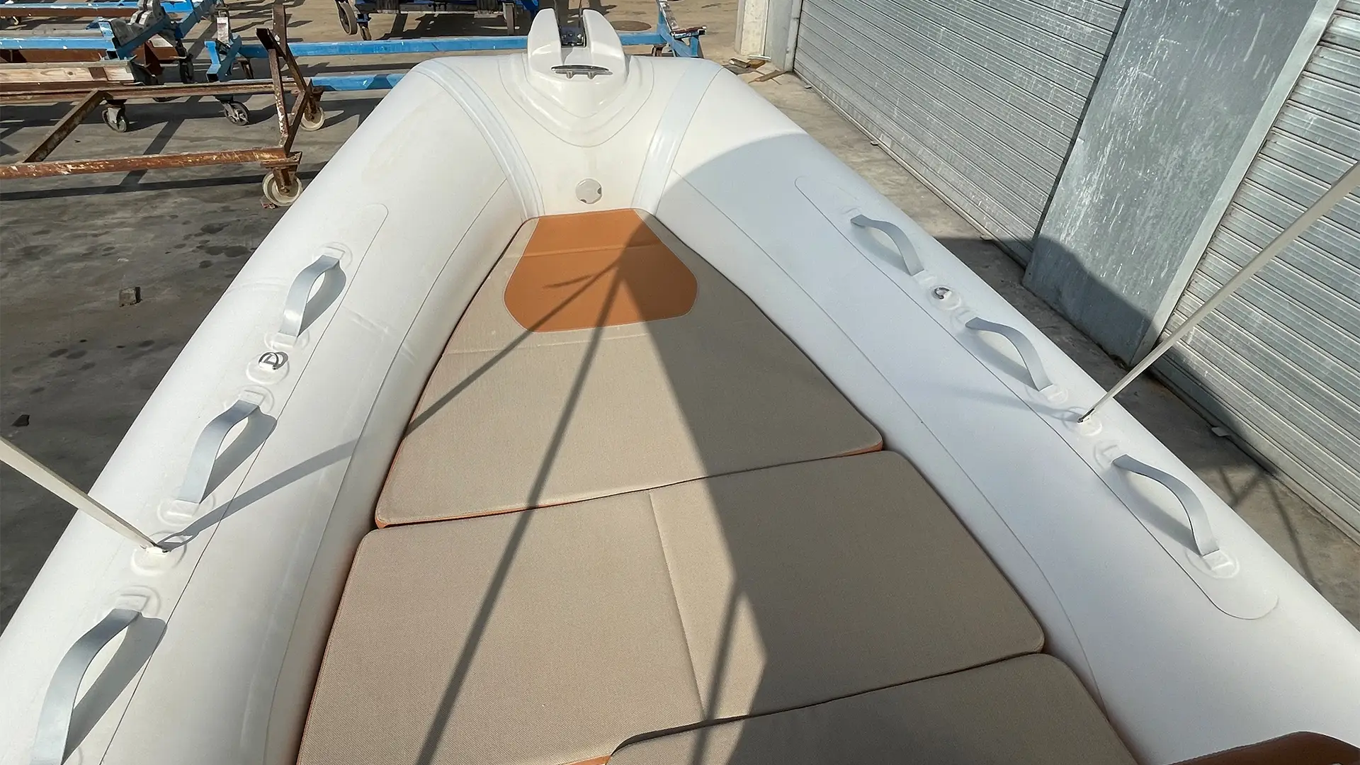Barco de segunda mano Zodiac Medline 580 Neo - Solárium