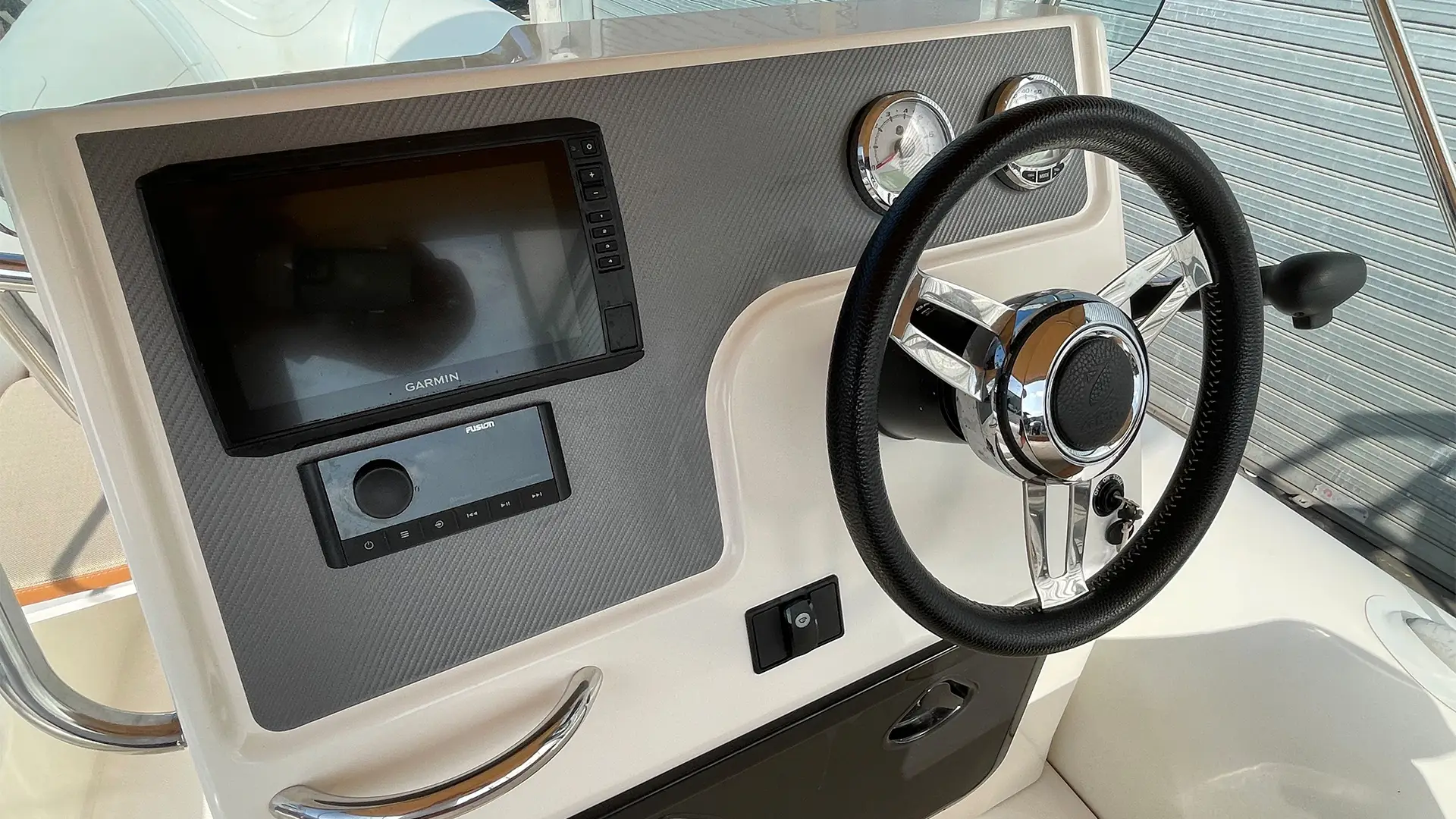 Barco de segunda mano Zodiac Medline 580 Neo - Volante
