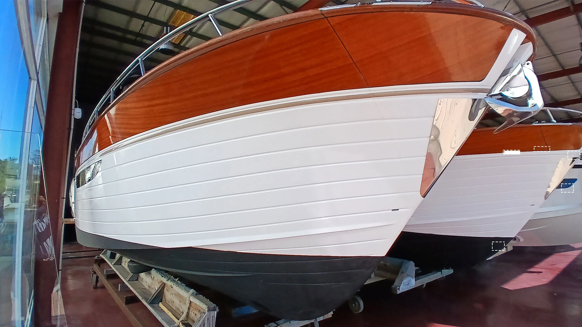 barco-en-stock-cantieri-mimi-libeccio-9-5-cabin-casco