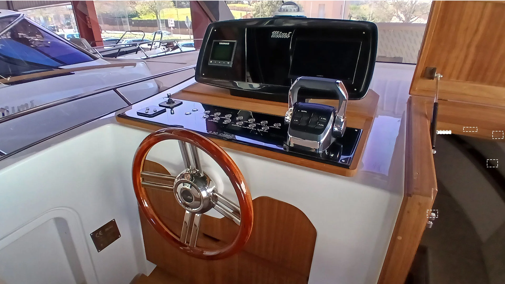barco-en-stock-cantieri-mimi-libeccio-9-5-cabin-volante